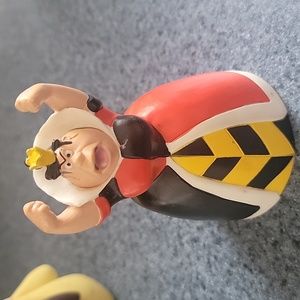 Lot of disney characters